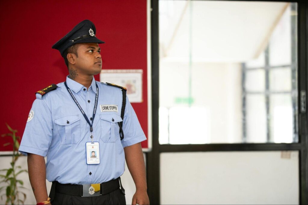 Security Guard vs Security Officer: What's the Difference?